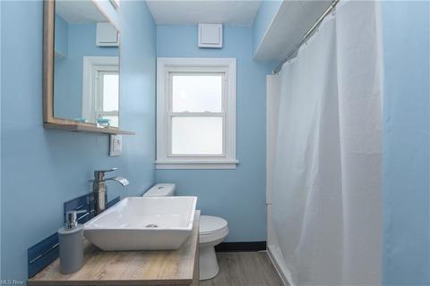 702 E 34th St, Lorain, OH 44055 photo 21