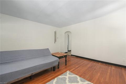 702 E 34th St, Lorain, OH 44055 photo 7
