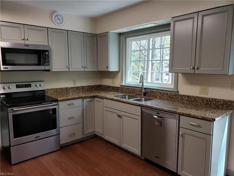 4234 Caylor Ct, Ashtabula, OH 44004 photo 14