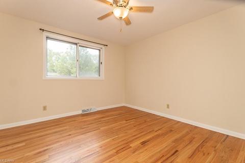 6020 Sequoia Dr, Parma, OH 44134 photo 24