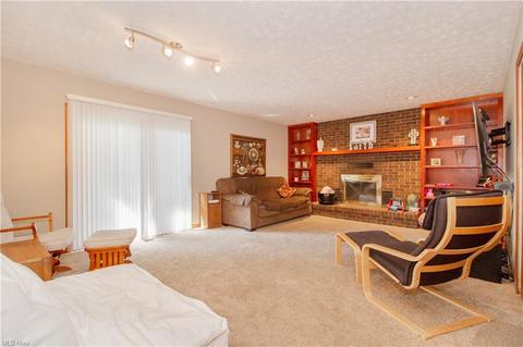 8656 Hendricks Rd, Mentor, OH 44060 photo 10