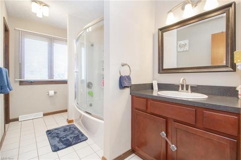 8656 Hendricks Rd, Mentor, OH 44060 photo 17