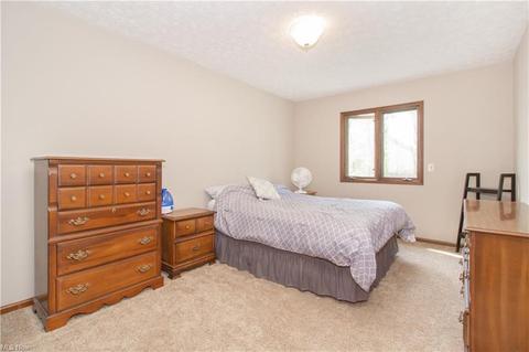 8656 Hendricks Rd, Mentor, OH 44060 photo 19