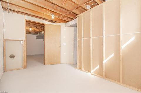 8656 Hendricks Rd, Mentor, OH 44060 photo 30