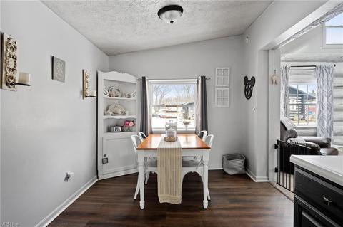 27220 Orange St, Beloit, OH 44609 photo 8