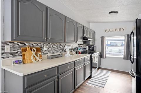 27220 Orange St, Beloit, OH 44609 photo 5