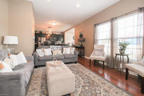 4100 Primrose Way, Lorain, OH 44053 photo 7