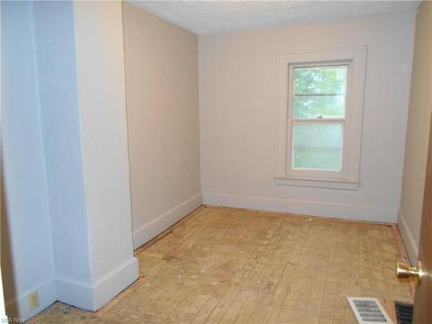 5303 Nathan Ave, Ashtabula, OH 44004 photo 10