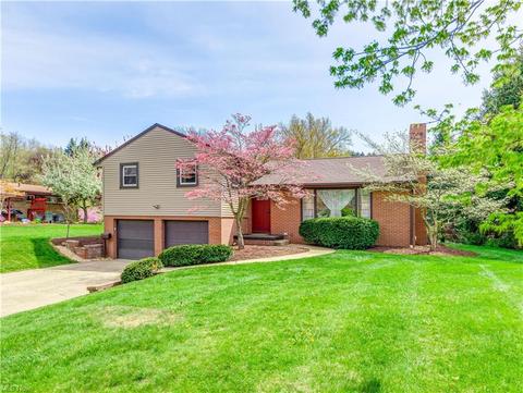 1548 Corrib Ave NW, Canton, OH 44708 photo 2