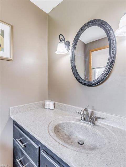 1548 Corrib Ave NW, Canton, OH 44708 photo 21
