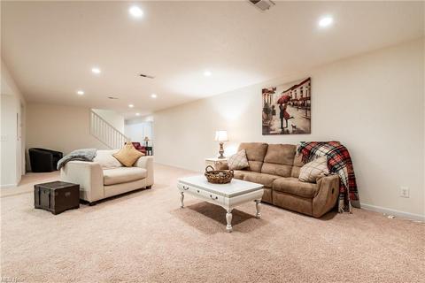 7014 Spring Walk Dr NE, Canton, OH 44721 photo 24