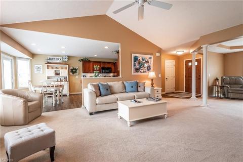 7014 Spring Walk Dr NE, Canton, OH 44721 photo 6