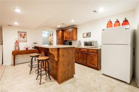 7014 Spring Walk Dr NE, Canton, OH 44721 photo 26