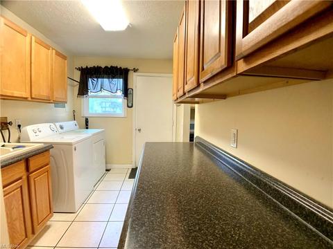 9834 Blanton Dr, Windham, OH 44288 photo 16