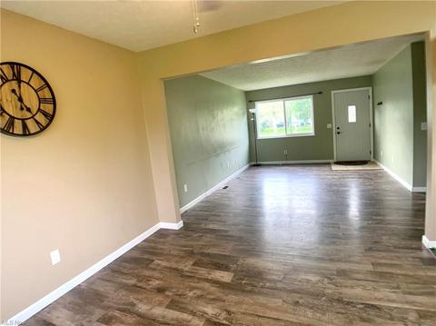 9834 Blanton Dr, Windham, OH 44288 photo 10