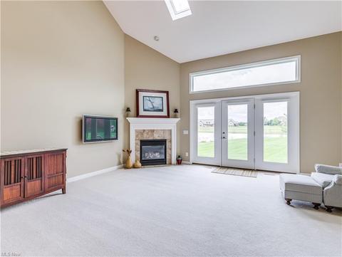 2585 River Downs, Stow, OH 44224 photo 3