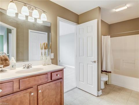 2585 River Downs, Stow, OH 44224 photo 24