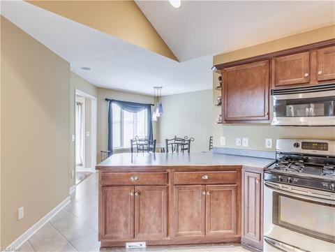 2585 River Downs, Stow, OH 44224 photo 10