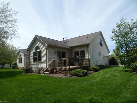 120 Waters Edge Dr, Elyria, OH 44035 photo 32