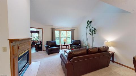 120 Waters Edge Dr, Elyria, OH 44035 photo 9