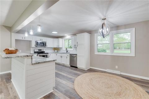 7317 Marelis Ave NE, Canton, OH 44721 photo 6
