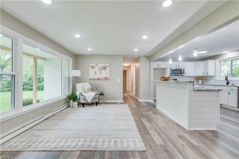 7317 Marelis Ave NE, Canton, OH 44721 photo 5