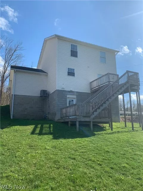 201 Railroad St, Barnesville, OH 43713 photo 3