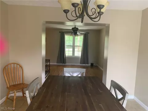 201 Railroad St, Barnesville, OH 43713 photo 9