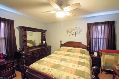 4819 Redfern Rd, Parma, OH 44134 photo 9