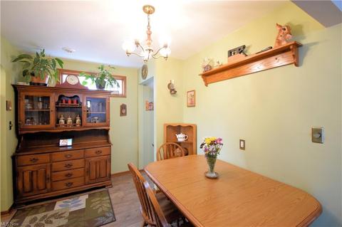 4819 Redfern Rd, Parma, OH 44134 photo 5