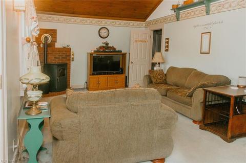 6628 Austinburg Rd, Ashtabula, OH 44004 photo 11