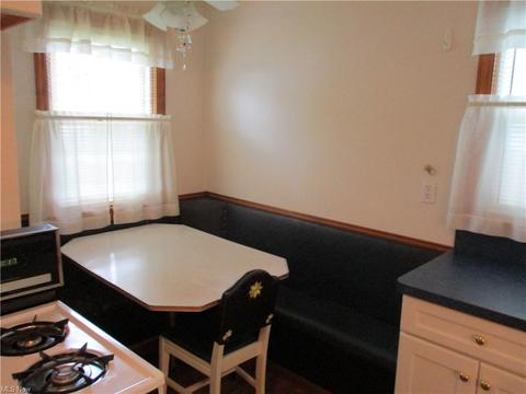 429 Poplar St, Elyria, OH 44035 photo 7