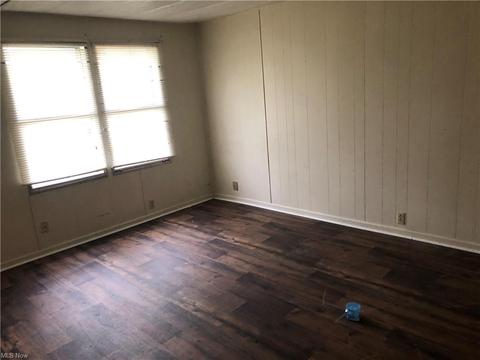 90 Anglers Ln, Lagrange, OH 44050 photo 3
