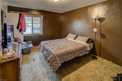 700 Hemlock Dr, Euclid, OH 44132 photo 14