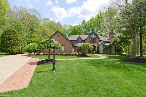 711 Park Harbour Dr, Boardman, OH 44512 photo 1