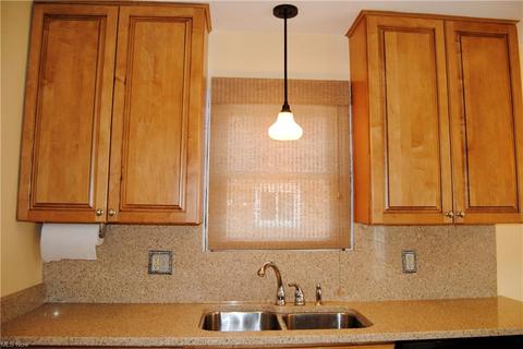 3907 Pershing Ave, Parma, OH 44134 photo 13