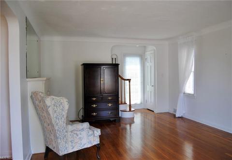 3907 Pershing Ave, Parma, OH 44134 photo 5