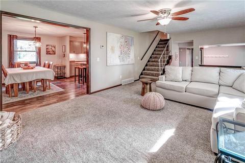 6836 Firestone Ave NE, Canton, OH 44721 photo 9