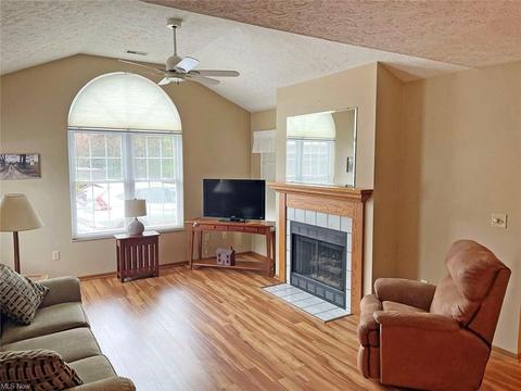 3693 Barrington Pl NW, Canton, OH 44708 photo 3