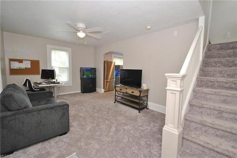 5021 Hope Ave, Ashtabula, OH 44004 photo 9