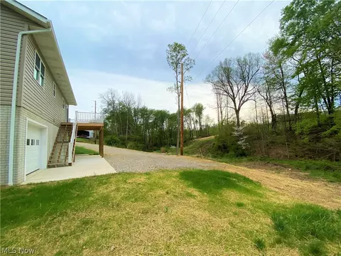 152 Pine Ln, Barnesville, OH 43713 photo 8