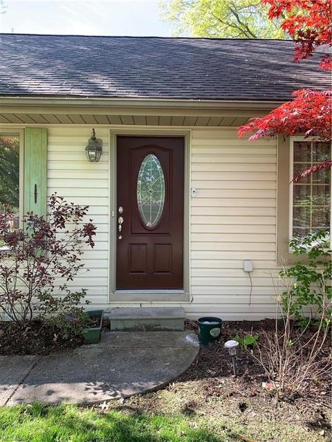 117 Schadden Rd, Elyria, OH 44035 photo 2