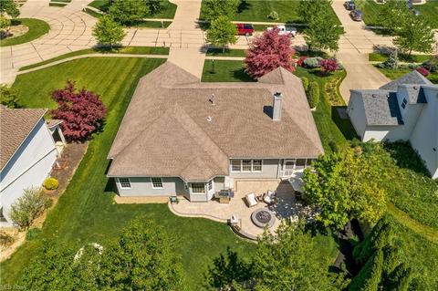 231 Patrick John Dr, Wadsworth, OH 44281 photo 3