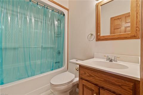 231 Patrick John Dr, Wadsworth, OH 44281 photo 24
