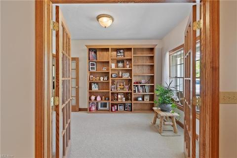 231 Patrick John Dr, Wadsworth, OH 44281 photo 6