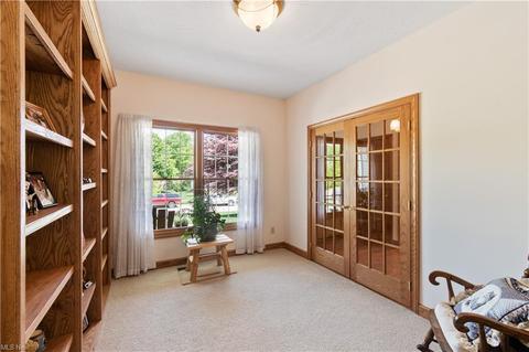 231 Patrick John Dr, Wadsworth, OH 44281 photo 7