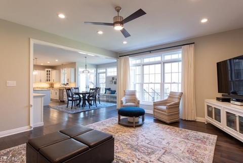 5456 Pine Ln, Solon, OH 44139 photo 9