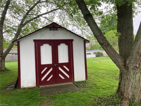 456 Stallion Ct, Lagrange, OH 44050 photo 16