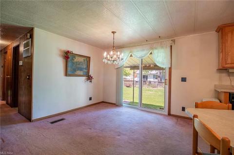 348 Hickory Run, Lagrange, OH 44050 photo 9
