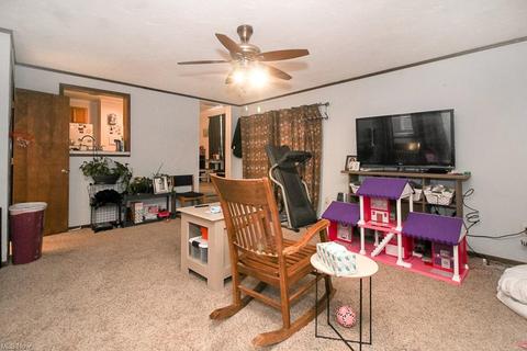 428 Augusta Ave, Lorain, OH 44052 photo 12
